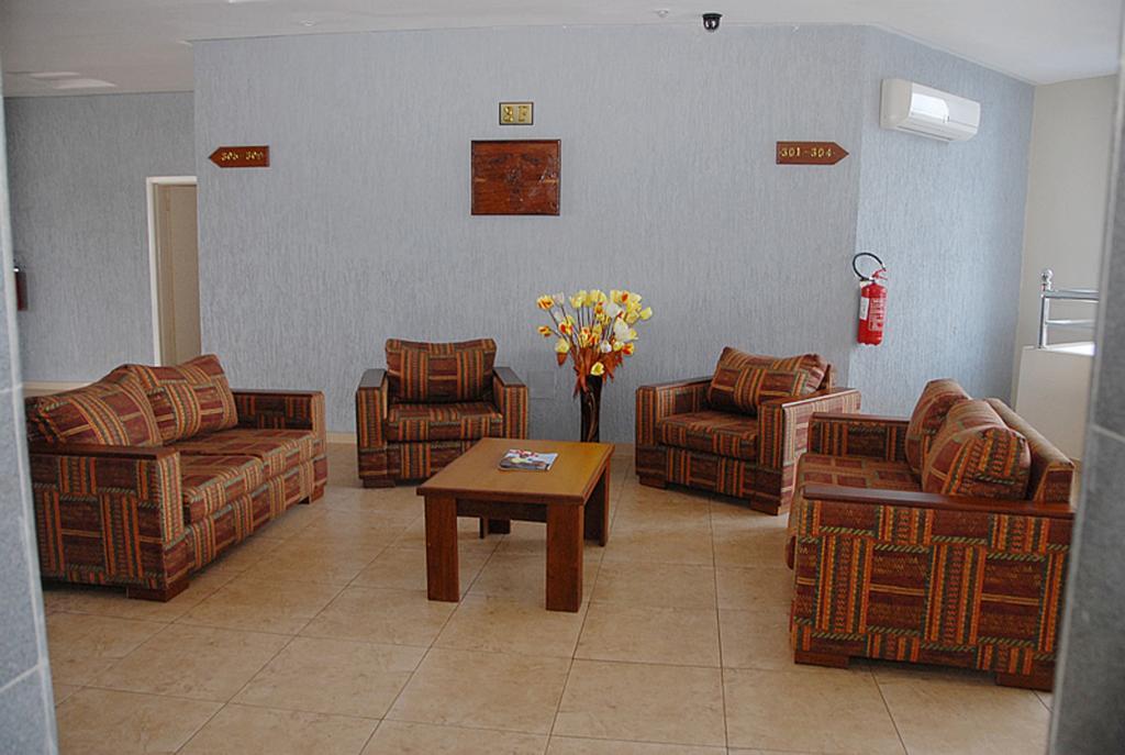 Robin Hood Inn Ogbodjo Bagian luar foto